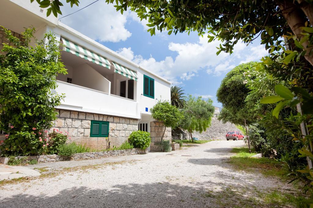 Apartments Smiljka Tučepi Εξωτερικό φωτογραφία
